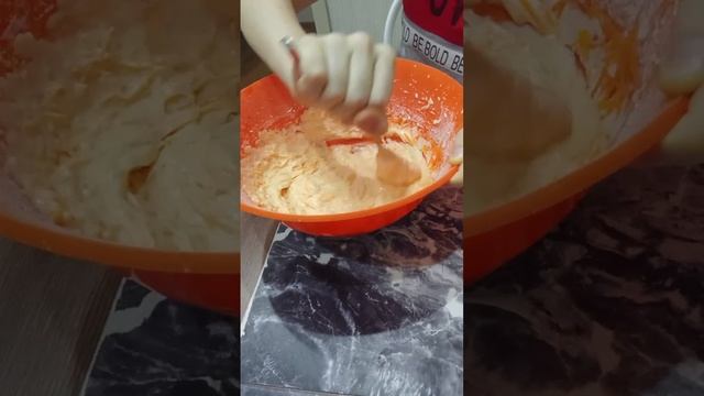 готовлю морковные кексы🧁🧁🧁