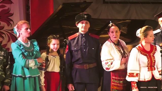 Казачий ансамбль _РУСЬ_ рук. Евгений Дадаев -  Казачий Круг в ДК Современник Конаково (23.02.2020)