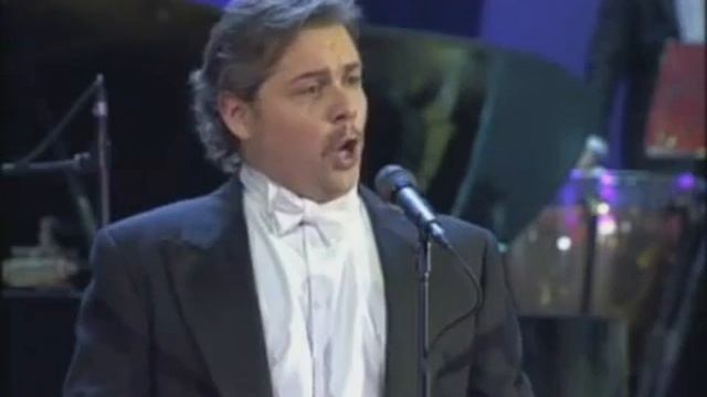 SEBASTIÁN FERRADA, tenor - Puccini, Tosca, "Recondita armonia"