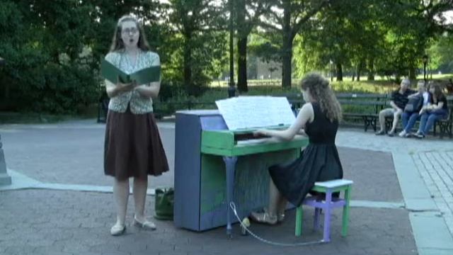 Heather Petrie and Manon Hutton-DeWys - "Ging heut' morgen ubers Feld" - Mahler