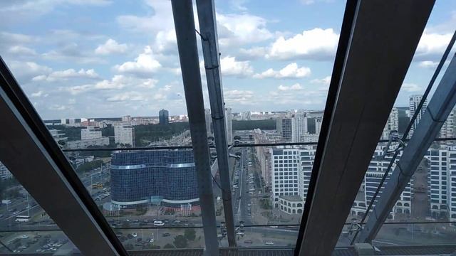 Национальная библиотека Беларуси. 22 этаж. Кафе и Художественная галерея.