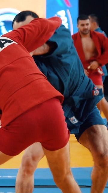 Ivan LOPOUCHANSKI (USA) vs Ramed GUKEV (FIAS 1) at the World Sambo Championships in Armenia #shorts