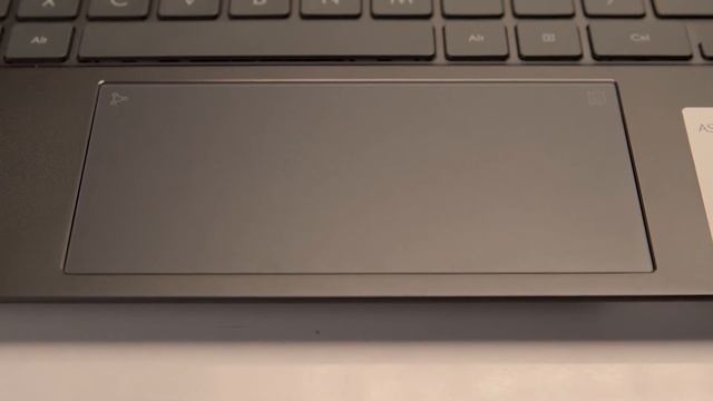 Asus ZenBook UX425JA - Mỏng Nhẹ Mạnh Mẽ Nhưng Thiếu Thiếu Gì Đó???