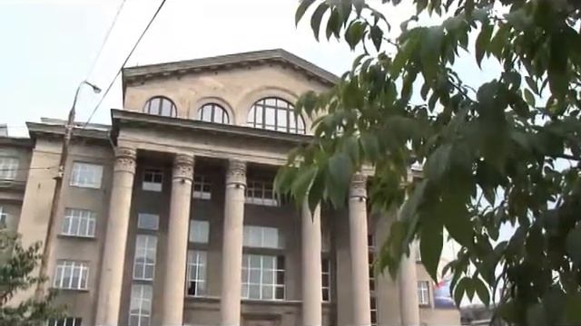 Вот эта улица, вот этот дом. Краевая библиотека