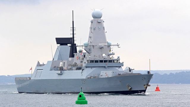 HMS DUNCAN TO TAG TEAM WITH HMS MONTROSE  !!