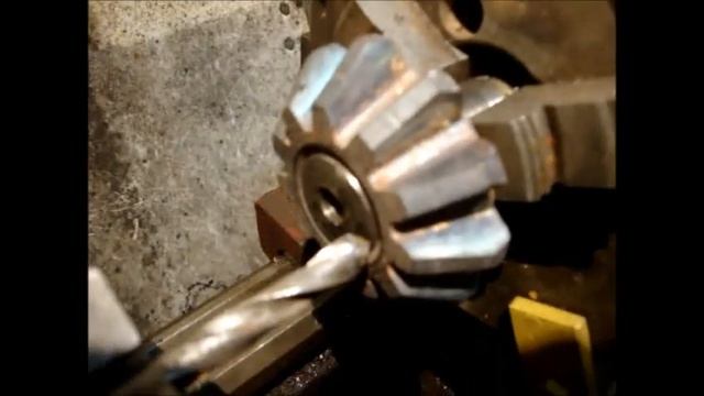 ВЕРТИКАЛЬНЫЕ СТОЙКИ РОТОРНОЙ КОСИЛКИ
