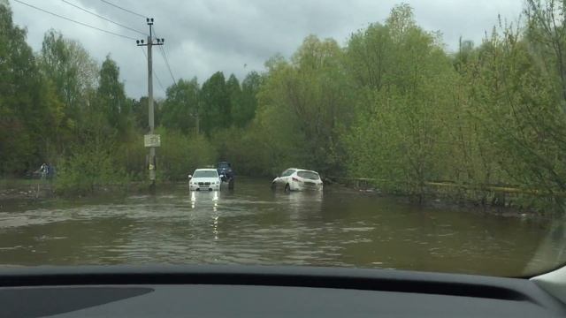 Туарег преодолевает водные преграды. Продолжение 2