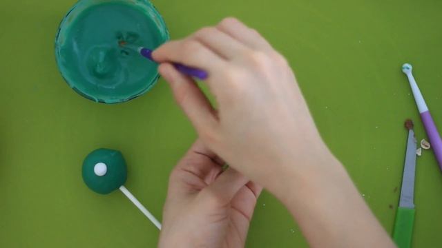 How to make NO BAKE Angry Birds Mini Cake Pops