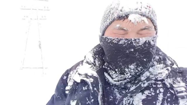 Как много снега на лице на Сахалине ( перезалив)