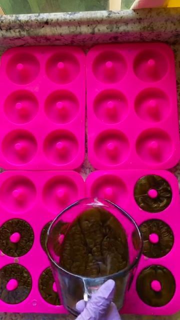 New donut mold for our wax melts 🍩 #donuts #pink #neon #diy #pour #shorts