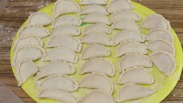 Пельмени домашние. ВКУСНЫЕ ПЕЛЬМЕНИ С РЫБОЙ! Постный рецепт!