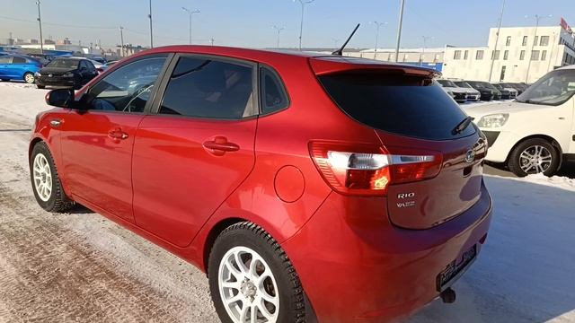 Kia Rio 1.4 л Бензин МКПП (107 л.с.) 2012