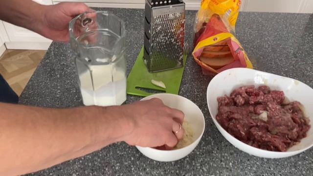 Котлеты из домашнего фарша без добавления яиц