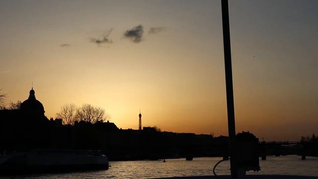 Beautiful Sunset in Paris, the Sena River 2022