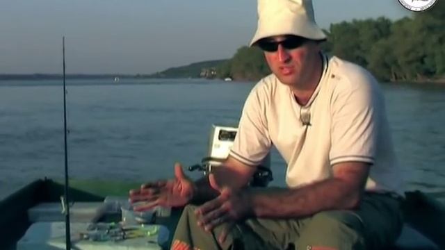 Pecanje smuđa, štuke i bucova na Dunavu - Varaličarenje | Fishing pike and zander
