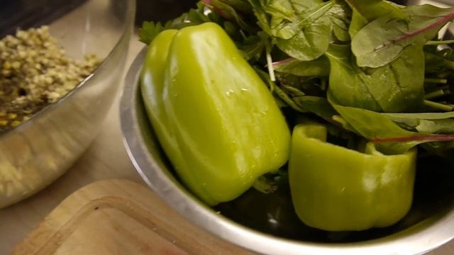 Вкусный салат для повышения гемоглобина с сырой свеклой_RAWVEGAN