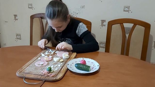 ЧЕЛЛЕНДЖ! СДЕЛАЙ ЖИВОТНОЕ ИЗ ЕДЫ!