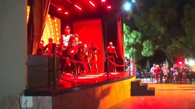 trendy palm beach turkey michael jackson show