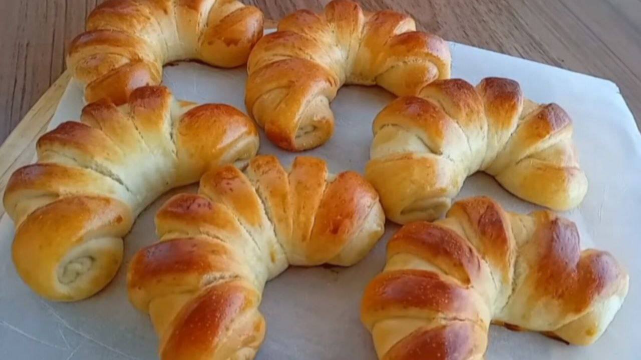 Воздушные булочки с кремом
