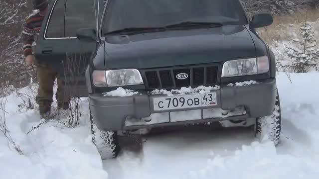 Проверка пчёл в зимовнике и одновременно проверяем проходимость машинки.