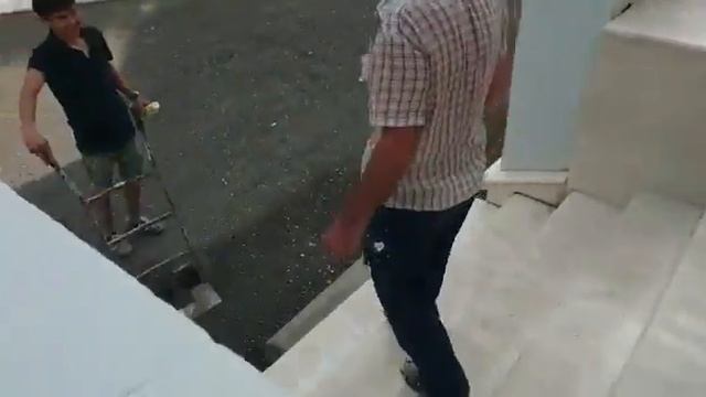 Тяжелый груз на тележке!!
