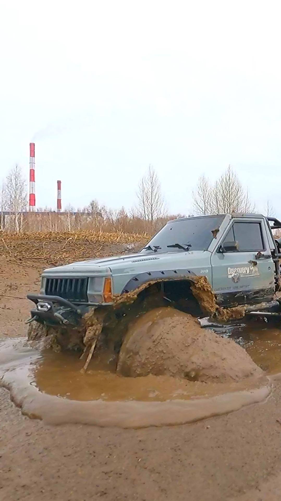 RC Внедорожники против ЛИПКОЙ ГРЯЗИ!