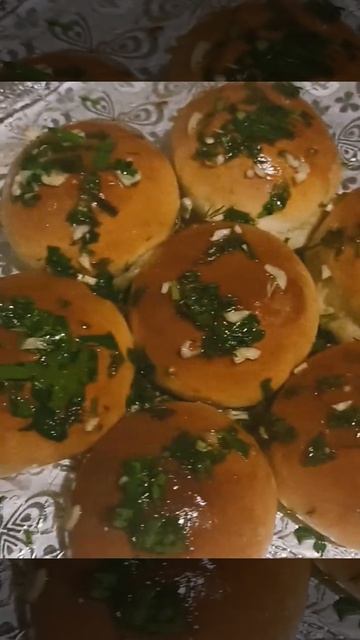 пампушки с чесноком