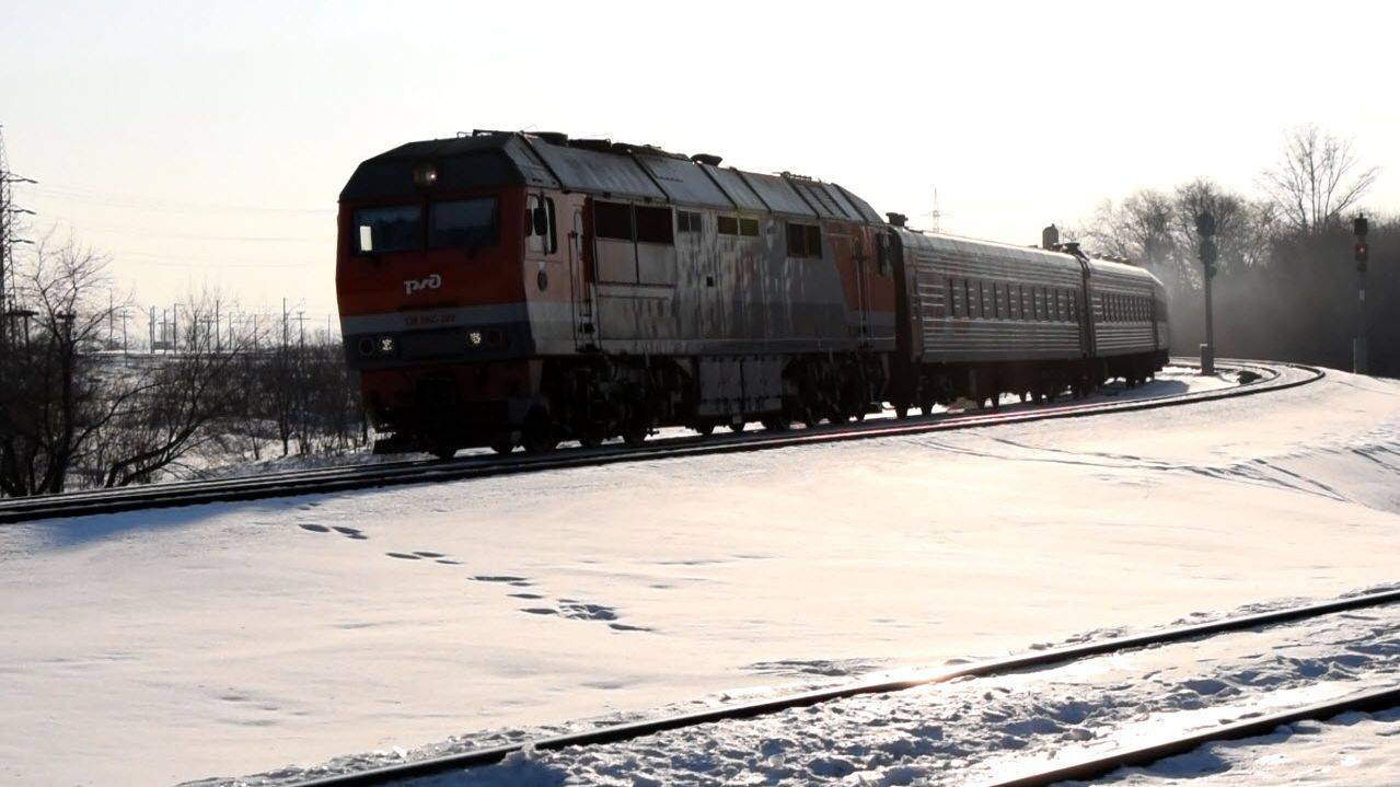 Тепловоз ТЭП70БС-269 с поездом "Восток".