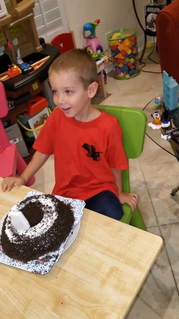 David turns 4!!! Part 1. Давиду исполняется 4!!!