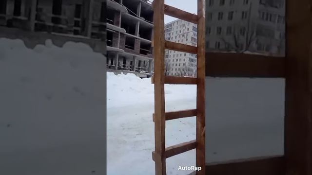 Константин и уборка склада