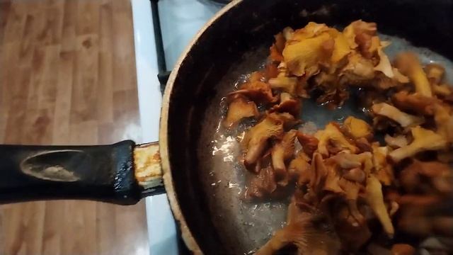 Ленивые щи из молодой капусты. Обед из трёх блюд на скорую руку.