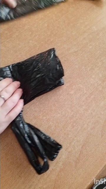 Sorting through garbage bags.#garbagebags  #order #cosiness  #house #cleaning #purity храним пакеты