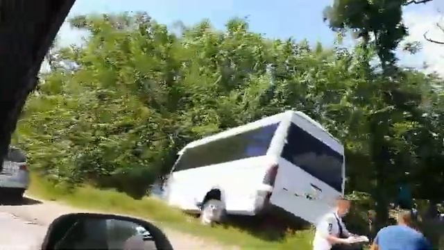 27.06.2020, Под Мелитополем на трассе маршрутка вылетела в кювет