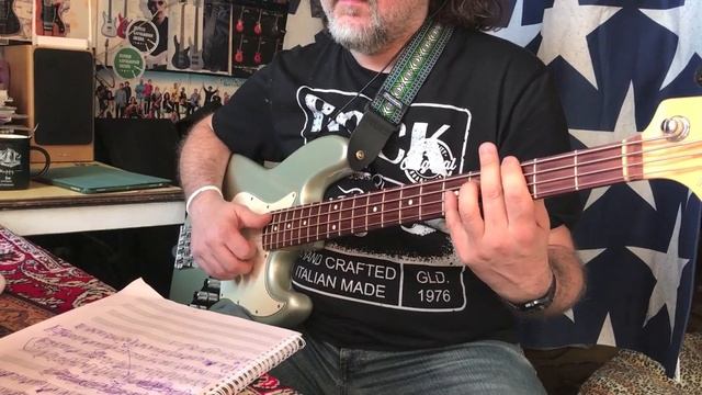 Jeff Beck-"Too Much To Lose"(bass cover)