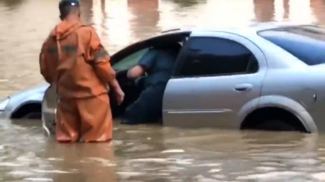 Керчь снова тонет