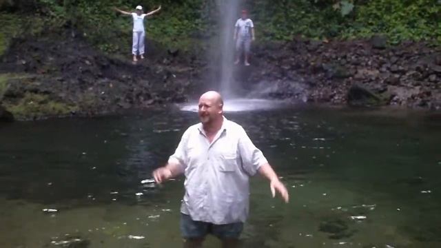 Водопад на острове Доминика