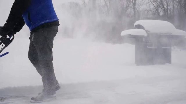 iON15SB-LT - Snow Joe iON 40-Volt Cordless 15-Inch Single Stage Brushless Snow Blower - Live Demo