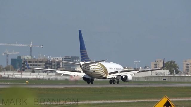 Royal Jet Boeing 737-700 BBJ1 landing in Montreal (YUL/CYUL)