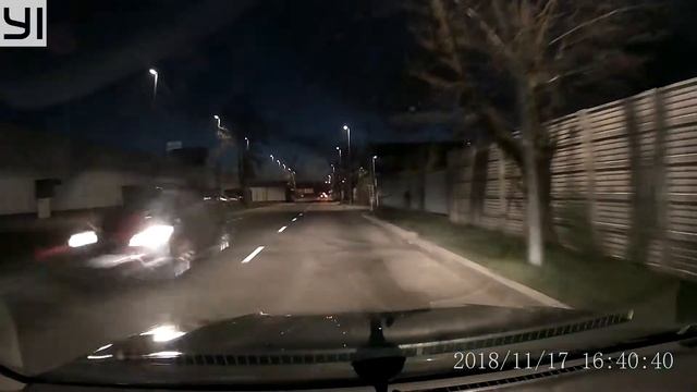Yi mirror dash camera