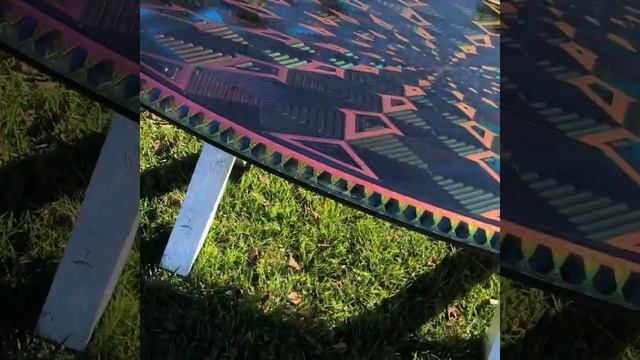 Elliptical Geometric Sunburst explosiion table