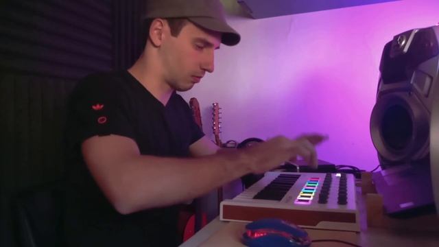 LIVE LOOPING ROCK | Arturia Minilab MK2 - Ableton Live | MatLevelBeats