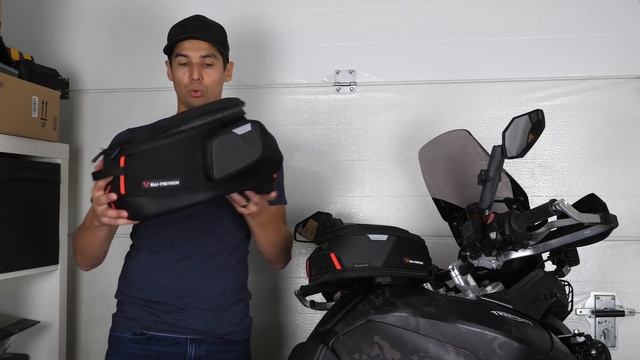 Test des sacoches de réservoir SW Motech PRO Daypack et Trial : le support magnétique attractif