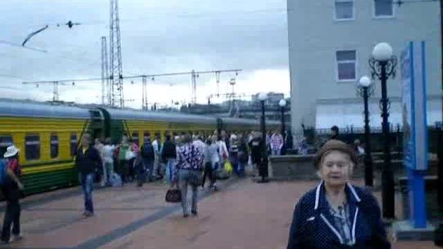 ПРЕМЬЕРА АВТОРСКОЙ ПЕСНИ О БЕЛГОРОДЕ НА Ж. Д. ВОКЗАЛЕ ПРИ ВСТРЕЧЕ ФИРМЕННОГО ПОЕЗДА ИЗ МОСКВЫ №71