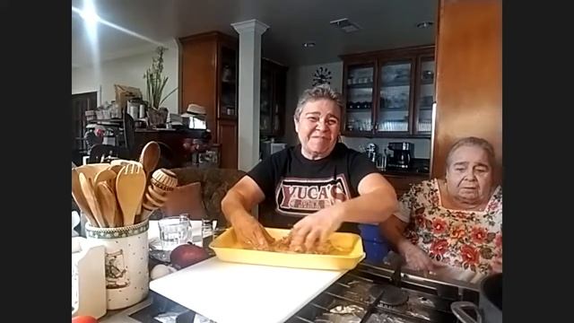 Chimole With Socorro And Dora Herrera, Yuca's |  October 27