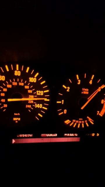 2002 e39 540i sport touring acceleration