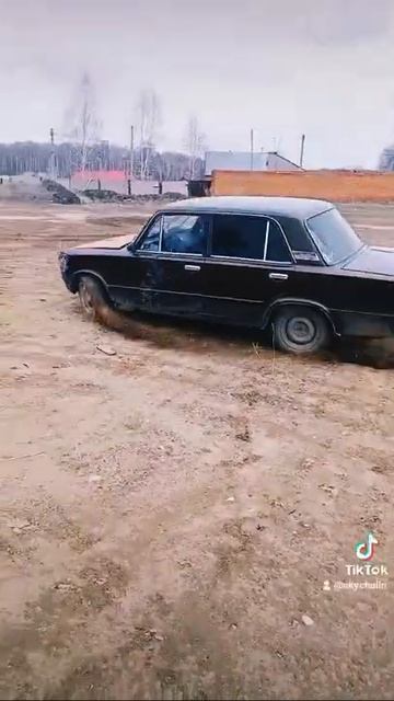 ВАЗ 2101 Ностальгия вам в ленту (ПАМЯТЬ)😎😔. И не забываем подписываться )))