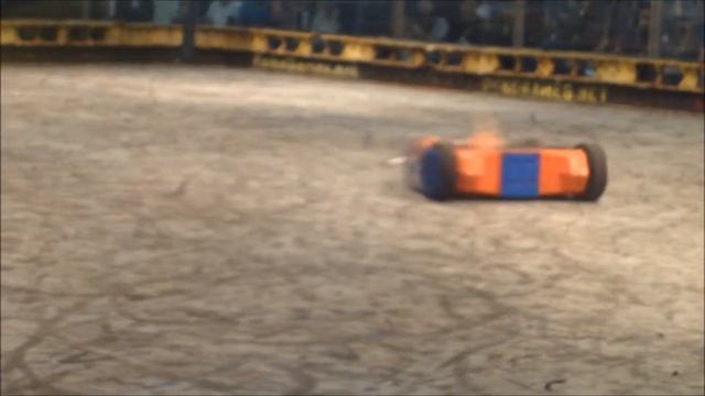 Robogames 2018 - Megalodon vs King Buxton