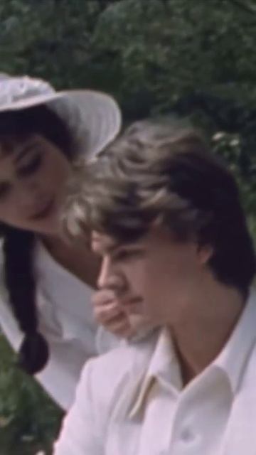 20-летняя Анастасия Заворотнюк в своем первом фильме «Машенька», 1991 год #питервкармане #заворотнюк