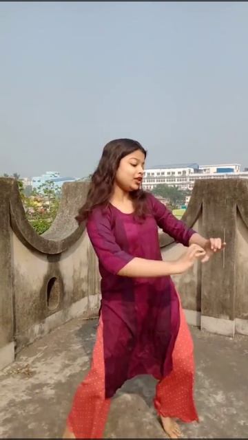 Young Girl Amazing Hot Dance Romantic Dance