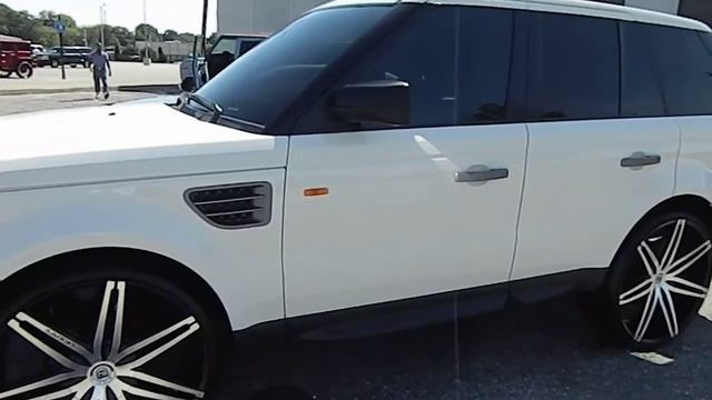 White Range Rovers on 26" Lexani Wheels at Stuntma